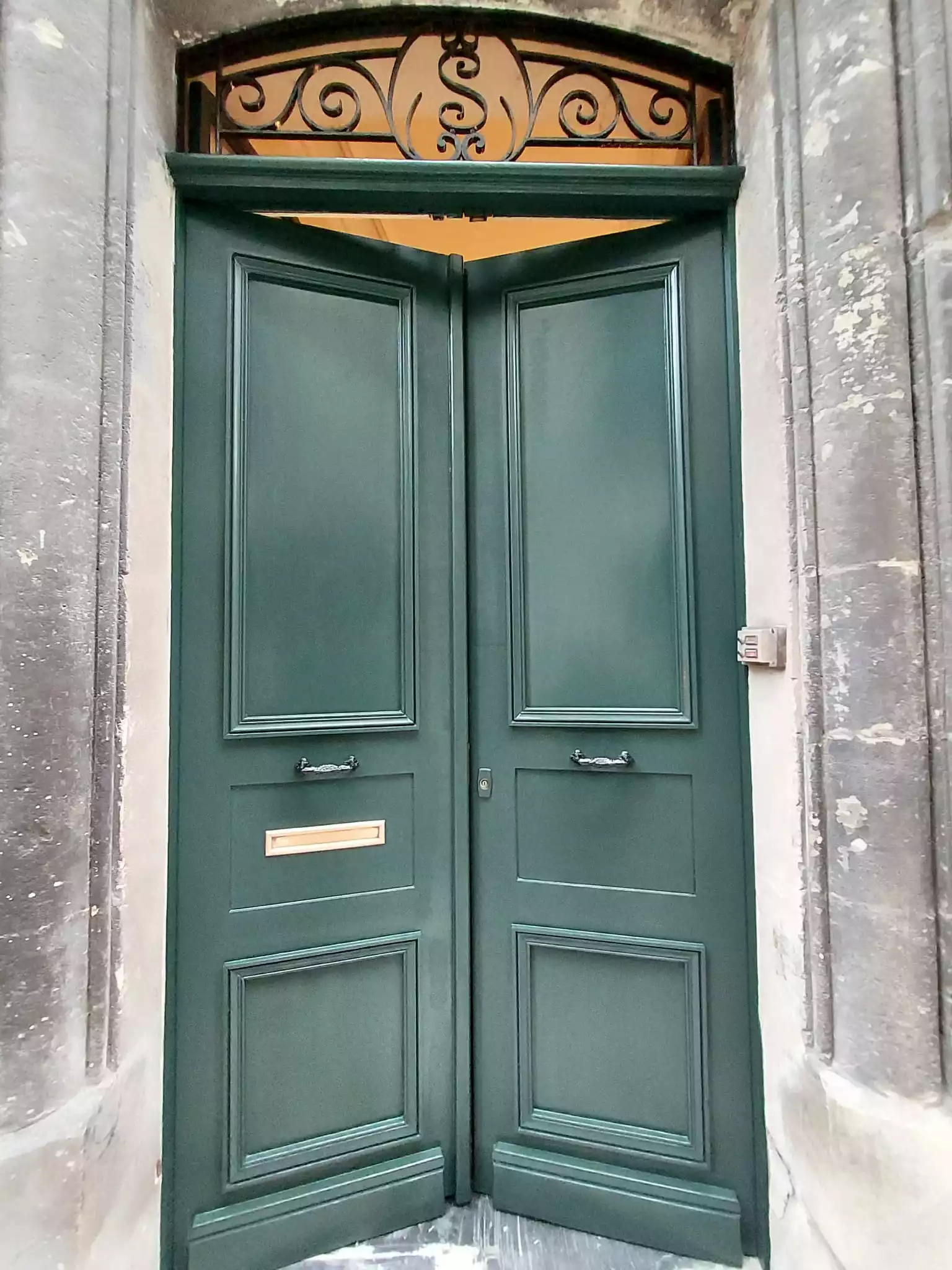 renovation porte paris 8